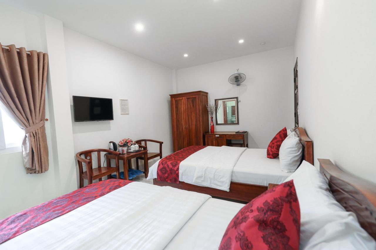 Minh Hoang Hotel Ho Chi Minh City Exterior photo